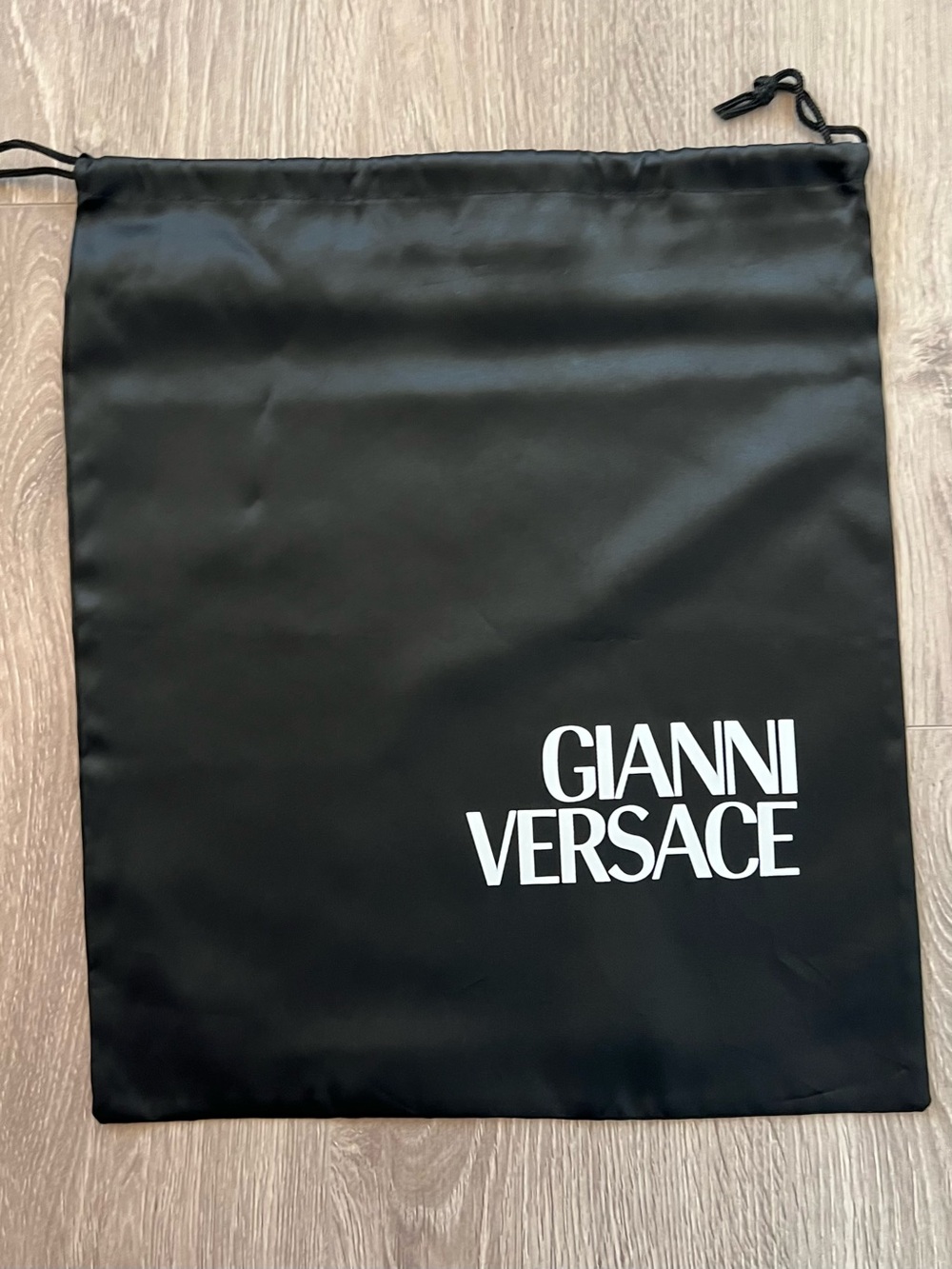 Gianni Versace dust bag (C443)